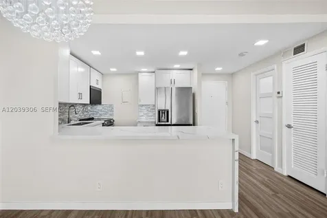16740 NE 9th Avenue North Miami Beach FL 33162