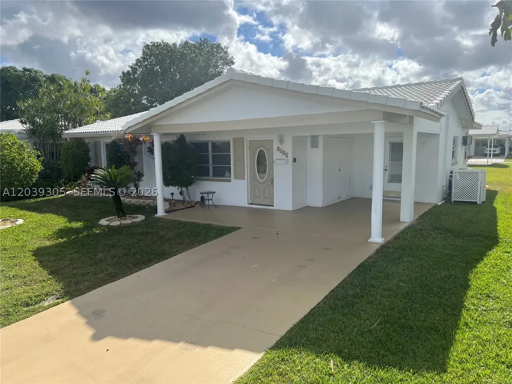 8604 NW 59th Place Tamarac FL 33321