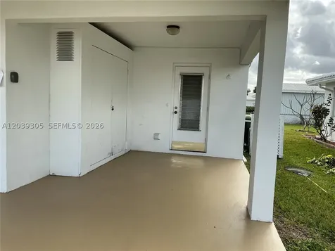 8604 NW 59th Place Tamarac FL 33321