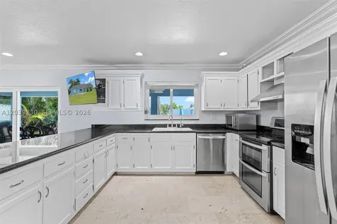 20950 SW 232nd Street Miami FL 33170