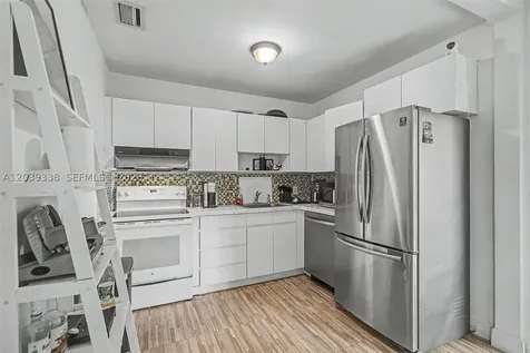 702 Boabadilla Coral Gables FL 33134