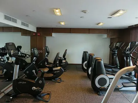 325 S Biscayne Boulevard Miami FL 33131