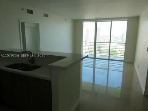 325 S Biscayne Boulevard Miami FL 33131
