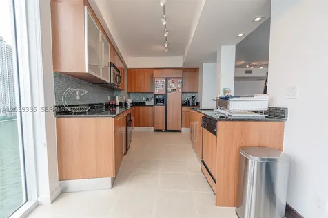 335 S Biscayne Boulevard Miami FL 33131