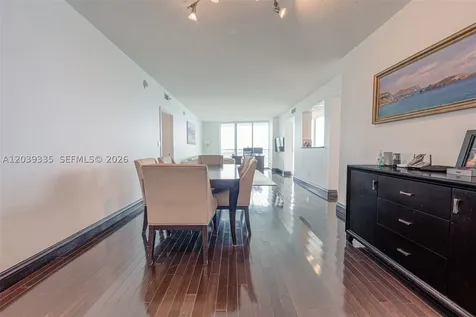 335 S Biscayne Boulevard Miami FL 33131