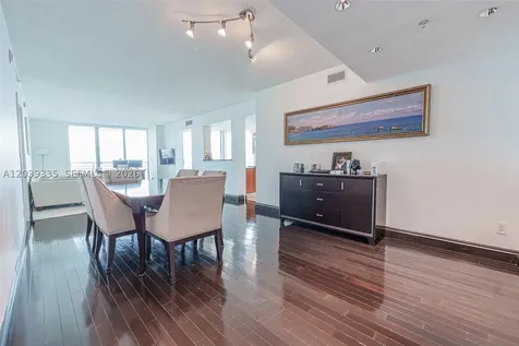 335 S Biscayne Boulevard Miami FL 33131