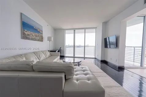 335 S Biscayne Boulevard Miami FL 33131