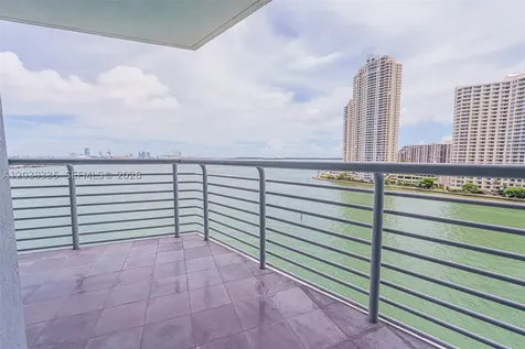 335 S Biscayne Boulevard Miami FL 33131
