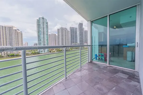 335 S Biscayne Boulevard Miami FL 33131