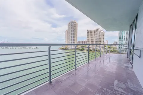 335 S Biscayne Boulevard Miami FL 33131
