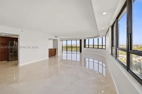 10175 Collins Avenue Bal Harbour FL 33154