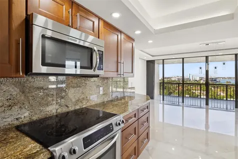 10175 Collins Avenue Bal Harbour FL 33154
