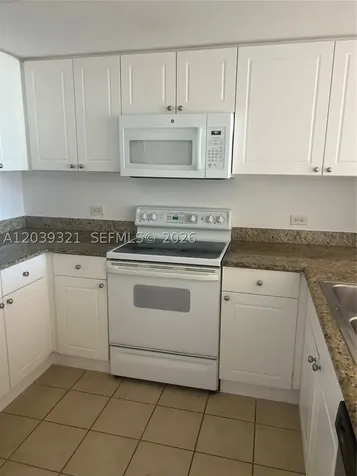 19501 W Country Club Drive Aventura FL 33180