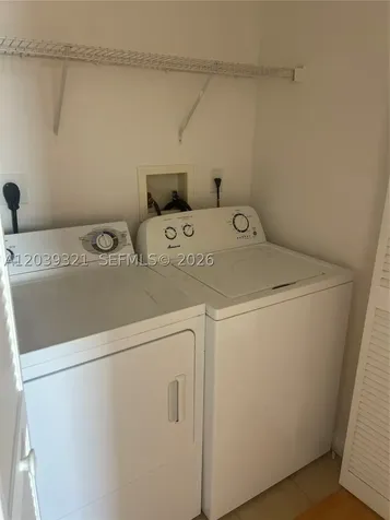 19501 W Country Club Drive Aventura FL 33180
