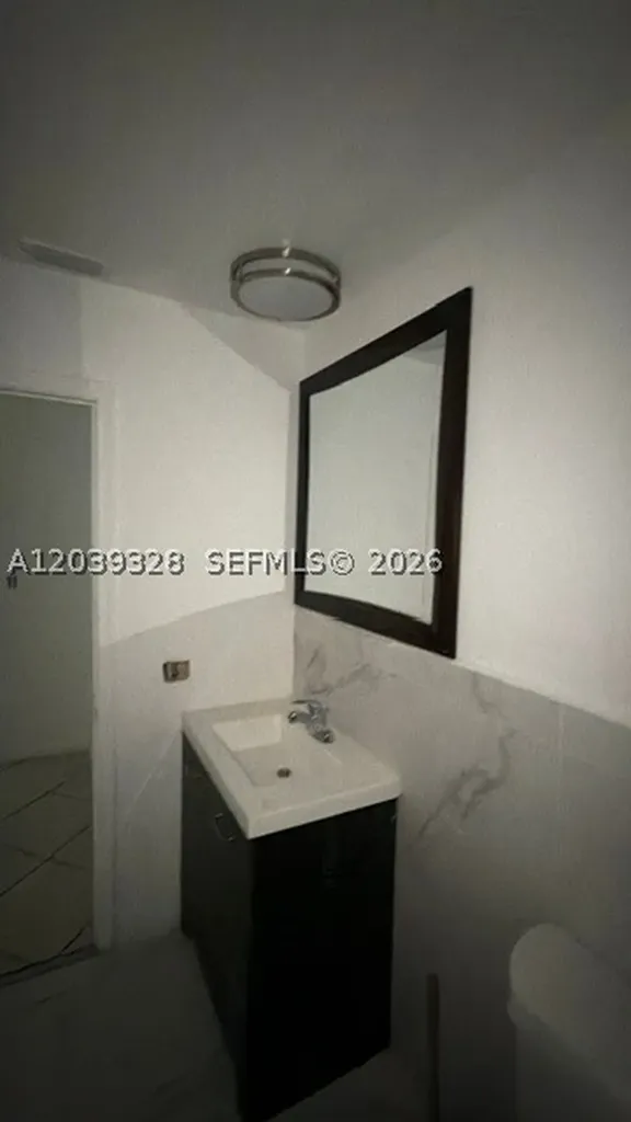 2128 Roosevelt Street Hollywood FL 33020