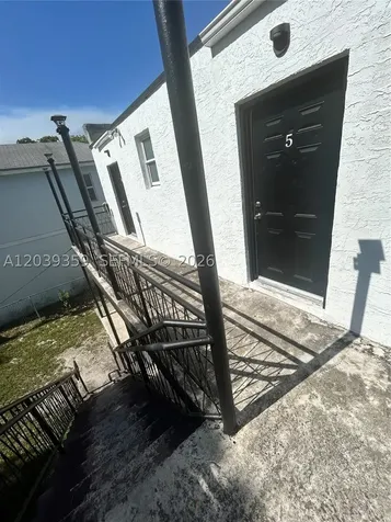 1740 NW 1st Place Miami FL 33136