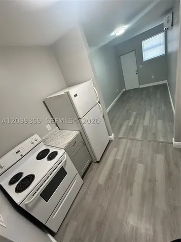 1740 NW 1st Place Miami FL 33136