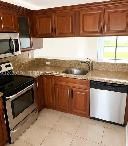 9953 NW Nob Hill Place Sunrise FL 33351