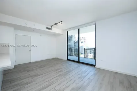 999 SW 1st Avenue Miami FL 33130