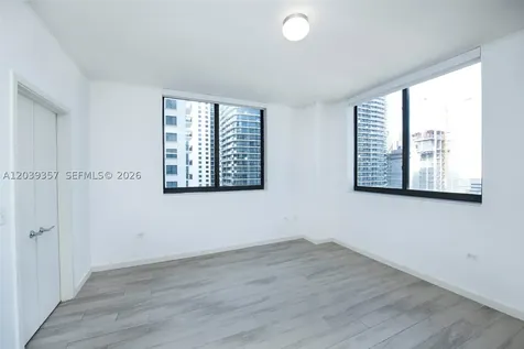 999 SW 1st Avenue Miami FL 33130
