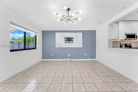 2914 SW 103rd Court Miami FL 33165