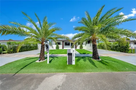 2914 SW 103rd Court Miami FL 33165
