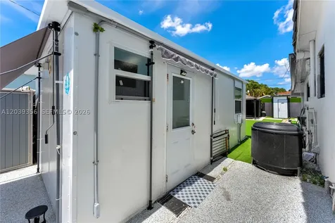 2914 SW 103rd Court Miami FL 33165