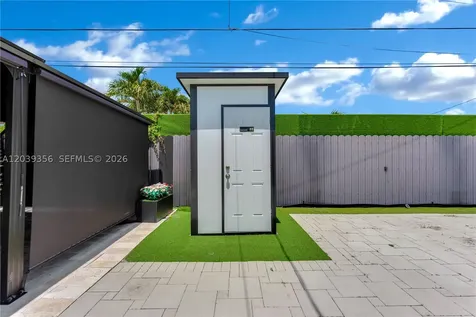 2914 SW 103rd Court Miami FL 33165