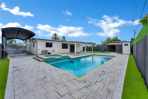 2914 SW 103rd Court Miami FL 33165