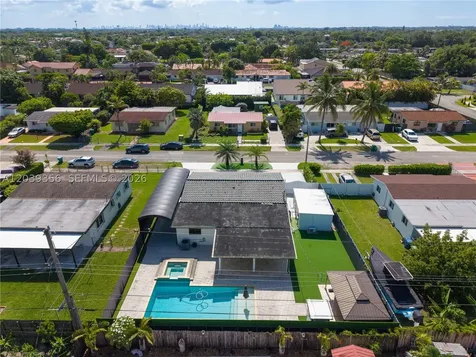 2914 SW 103rd Court Miami FL 33165