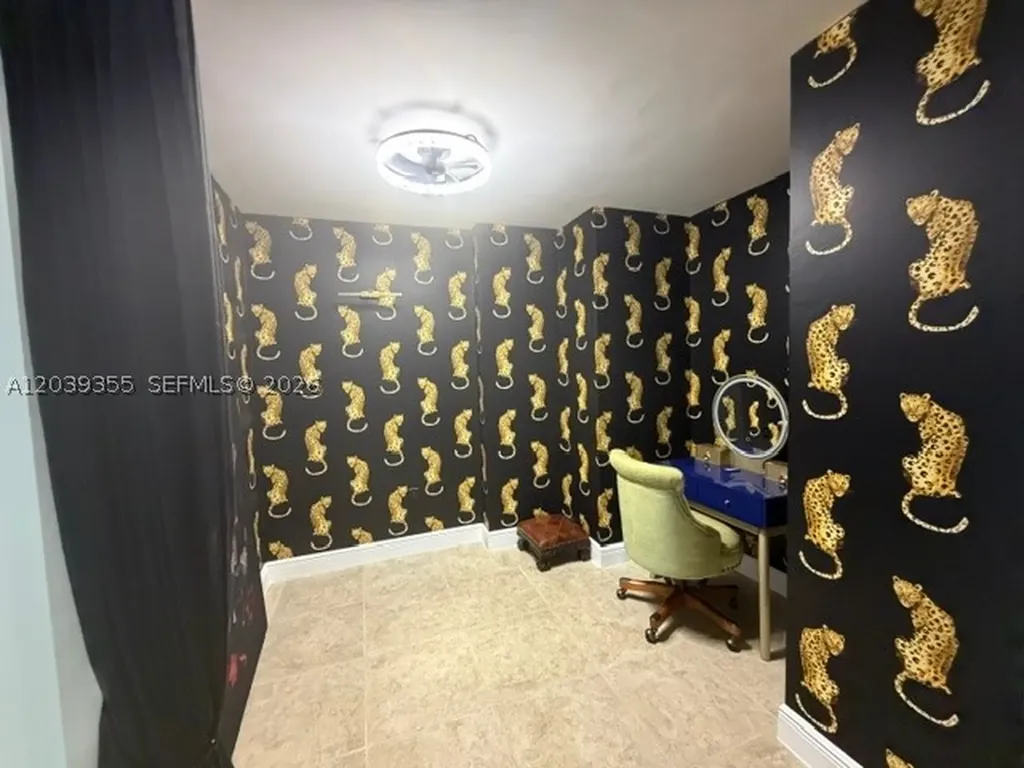 520 SE 5th Avenue Fort Lauderdale FL 33301