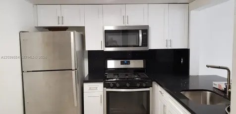 17901 NW 68 Avenue Miami Lakes FL 33015