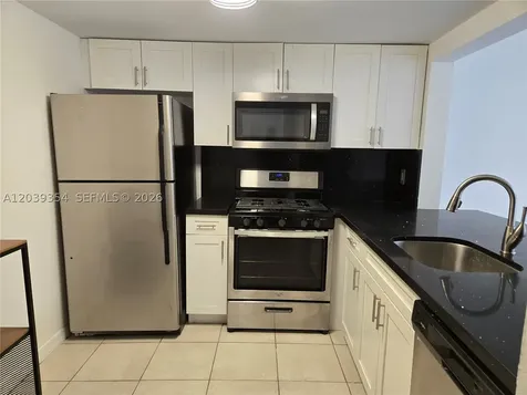 17901 NW 68 Avenue Miami Lakes FL 33015