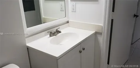 17901 NW 68 Avenue Miami Lakes FL 33015