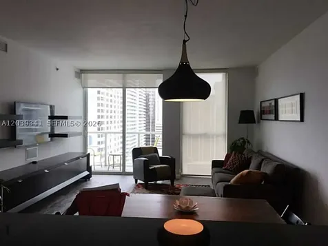 Miami FL 33132
