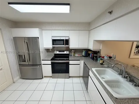 5757 Collins Avenue Miami Beach FL 33140