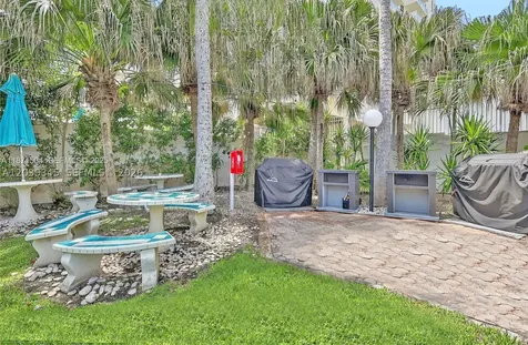5757 Collins Avenue Miami Beach FL 33140
