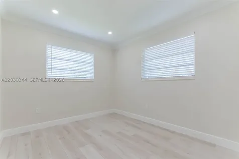 11527 SW 81st Road Pinecrest FL 33156
