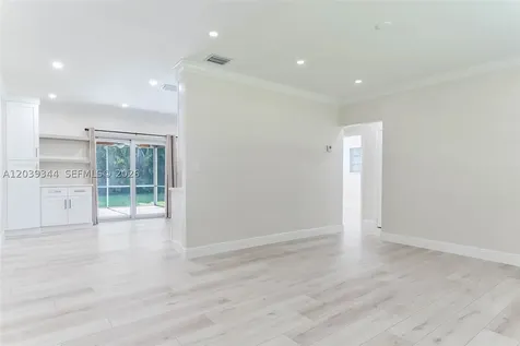 11527 SW 81st Road Pinecrest FL 33156