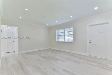 11527 SW 81st Road Pinecrest FL 33156