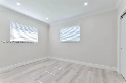 11527 SW 81st Road Pinecrest FL 33156