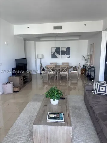 15811 Collins Avenue Sunny Isles Beach FL 33160