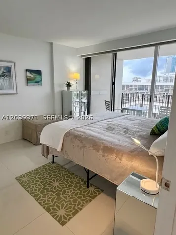 1901 Brickell Avenue Miami FL 33129