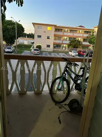 North Miami FL 33181