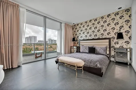 2950 NE 188th Street Aventura FL 33180