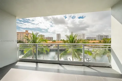 2950 NE 188th Street Aventura FL 33180