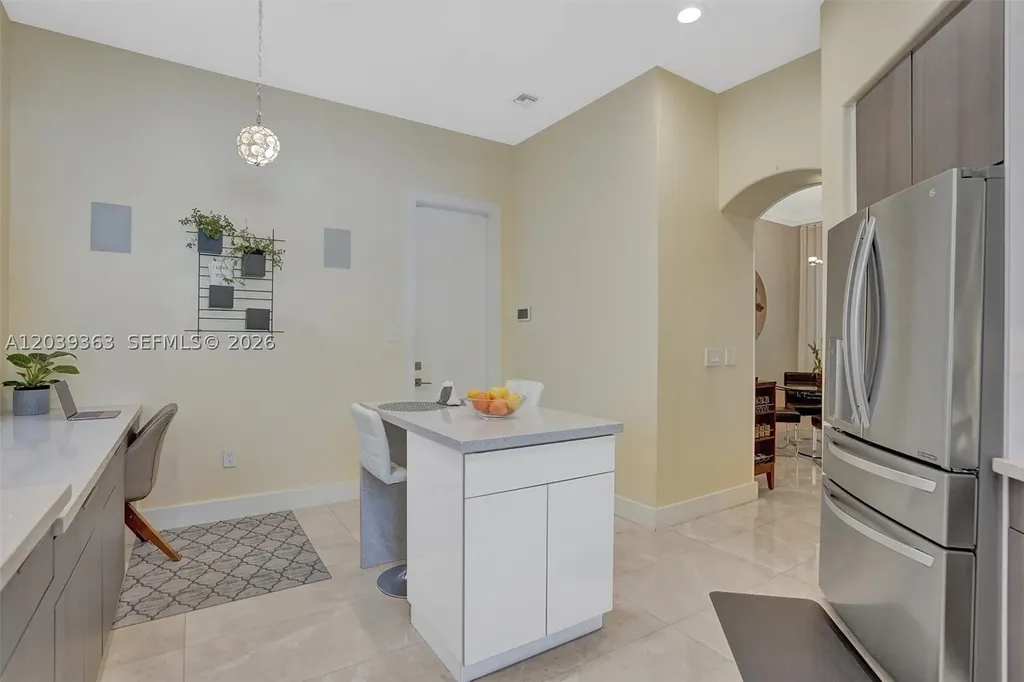 1529 Shoreline Way Hollywood FL 33019