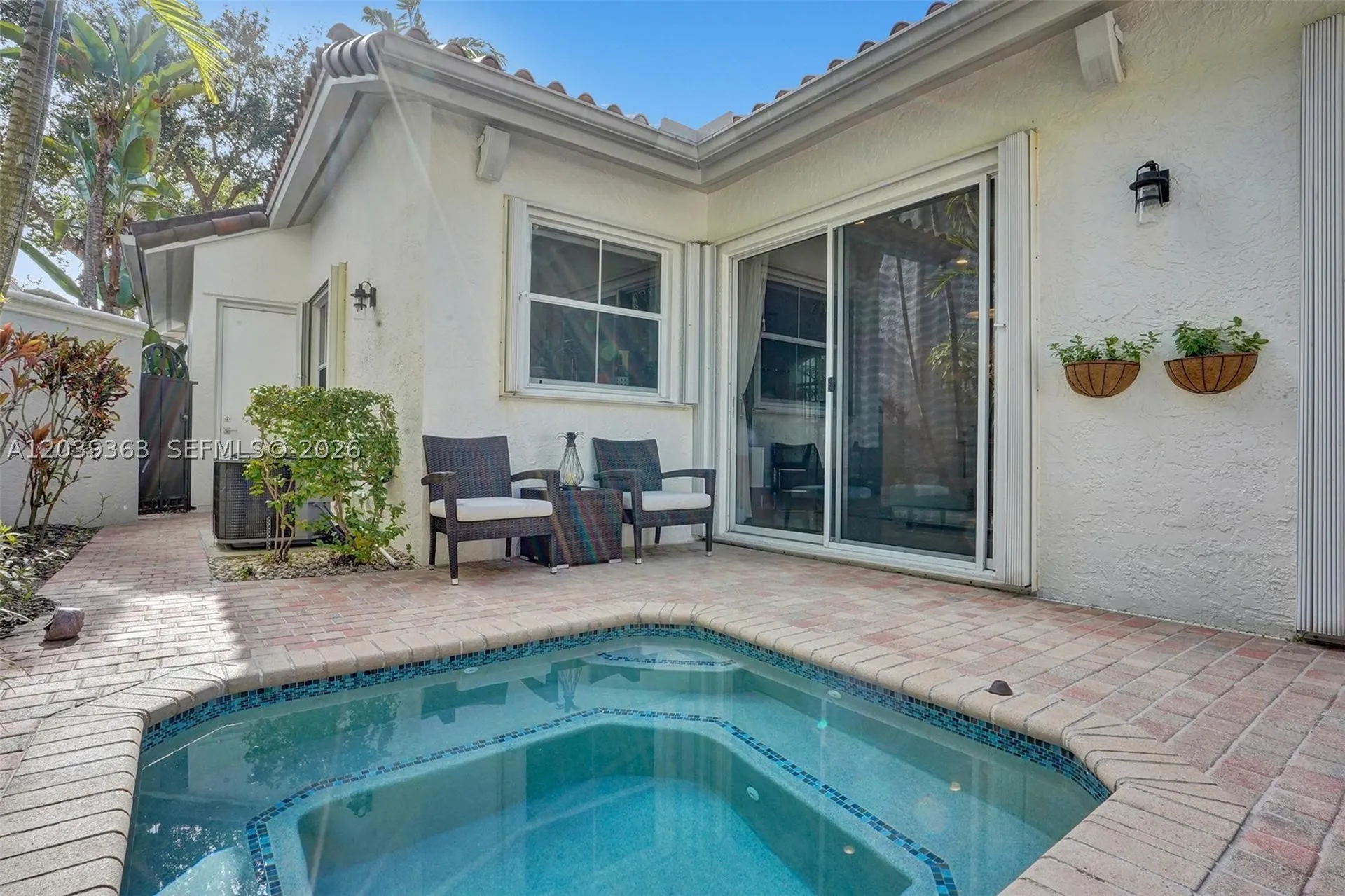 1529 Shoreline Way Hollywood FL 33019