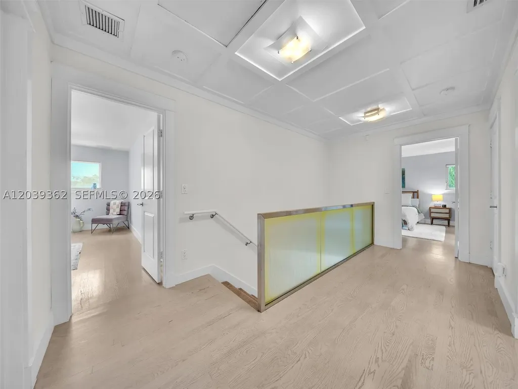 736 NE 17th Way Fort Lauderdale FL 33304
