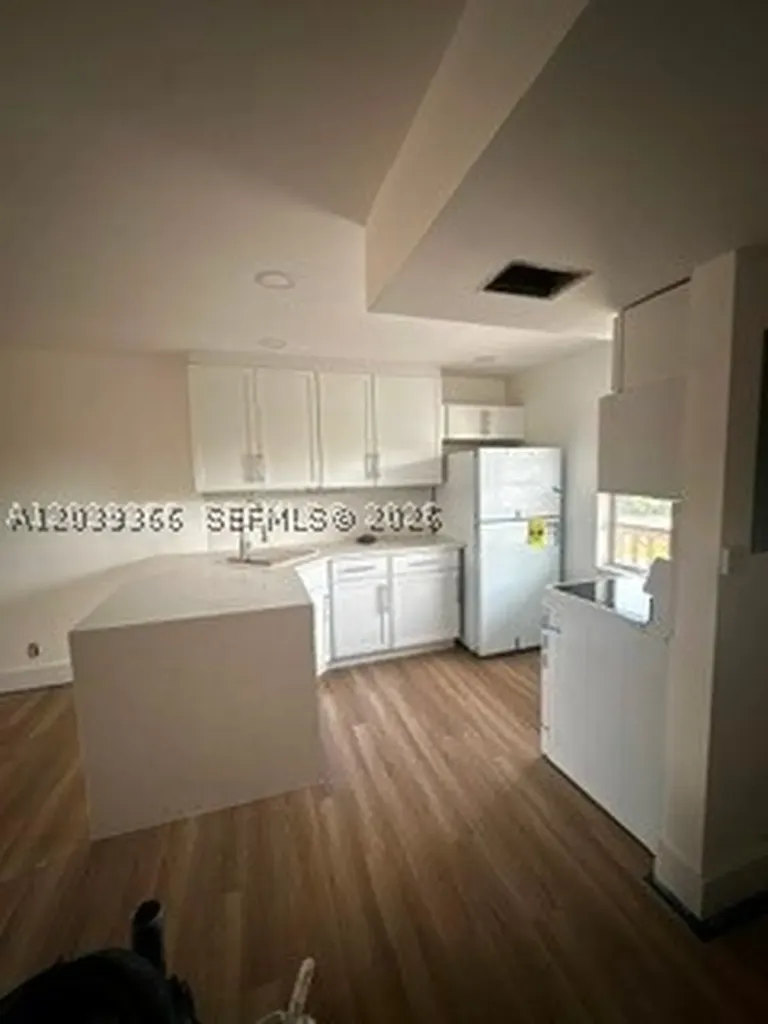 9272 SW 3rd Street Boca Raton FL 33428